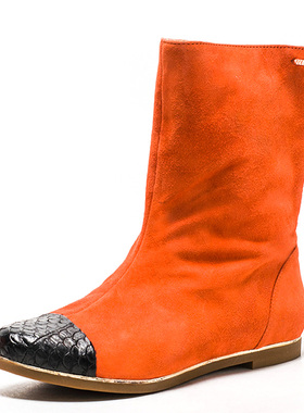 法式复古羊猄短靴子女冬圆头拼接色鱼皮圆头平跟一脚蹬MF24S87503