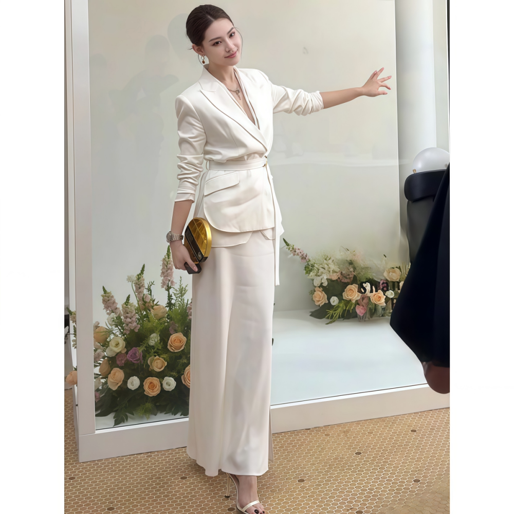 2026年春季新款韩系高端小众设计感米白色西装外套长裙两件套装女