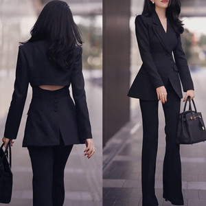 2023秋装新款高级感职业西装套装女黑色修身露腰西服微喇裤两件套