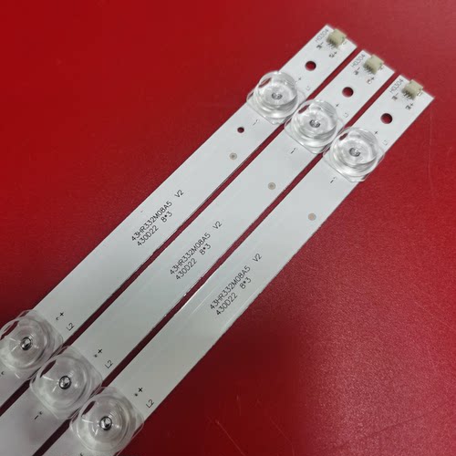 适用联通43D01 43D01AF灯条43HR332M08A5 V2 430D22 8*3电视灯条