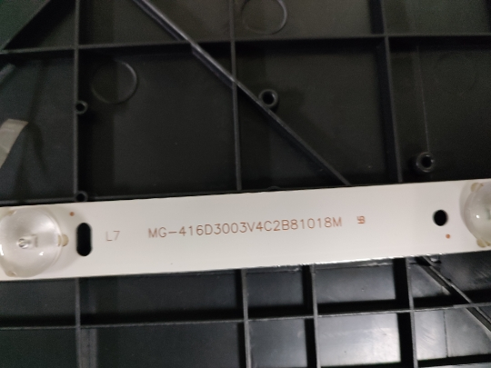 MG-416D3003V4C2B81018M灯条