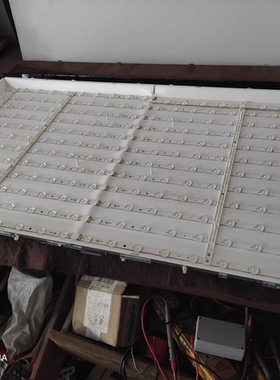 适用长虹LED48C2051I LED48C2080I LED48C2000I通用灯条6根线接口