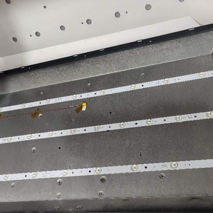 适用熊猫32寸LE32D55H灯条XM315D10M-ZC15F-01 XM315D08P 8+10+8