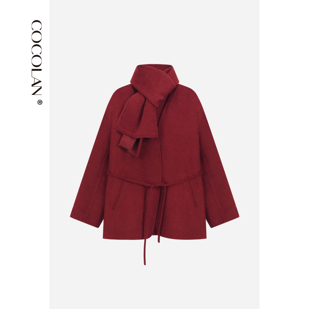 COCOLAN【曼珠沙华】澳洲羊毛红色围脖大衣CL8DY5056
