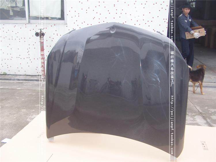 适用于奔驰C级W204碳纤维机盖C200 C260 C300改装C63引擎盖机头盖
