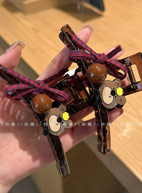 高级感醋酸大号抓夹女格纹蝴蝶结球球小熊盘发鲨鱼夹子后脑勺头饰