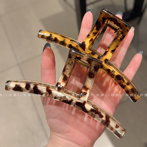 复古气质玳瑁发量多盘发鲨鱼夹子