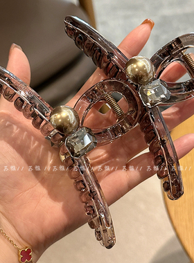 高级感珍珠水钻发夹女后脑勺发量多鲨鱼夹气质盘发发抓夹头饰