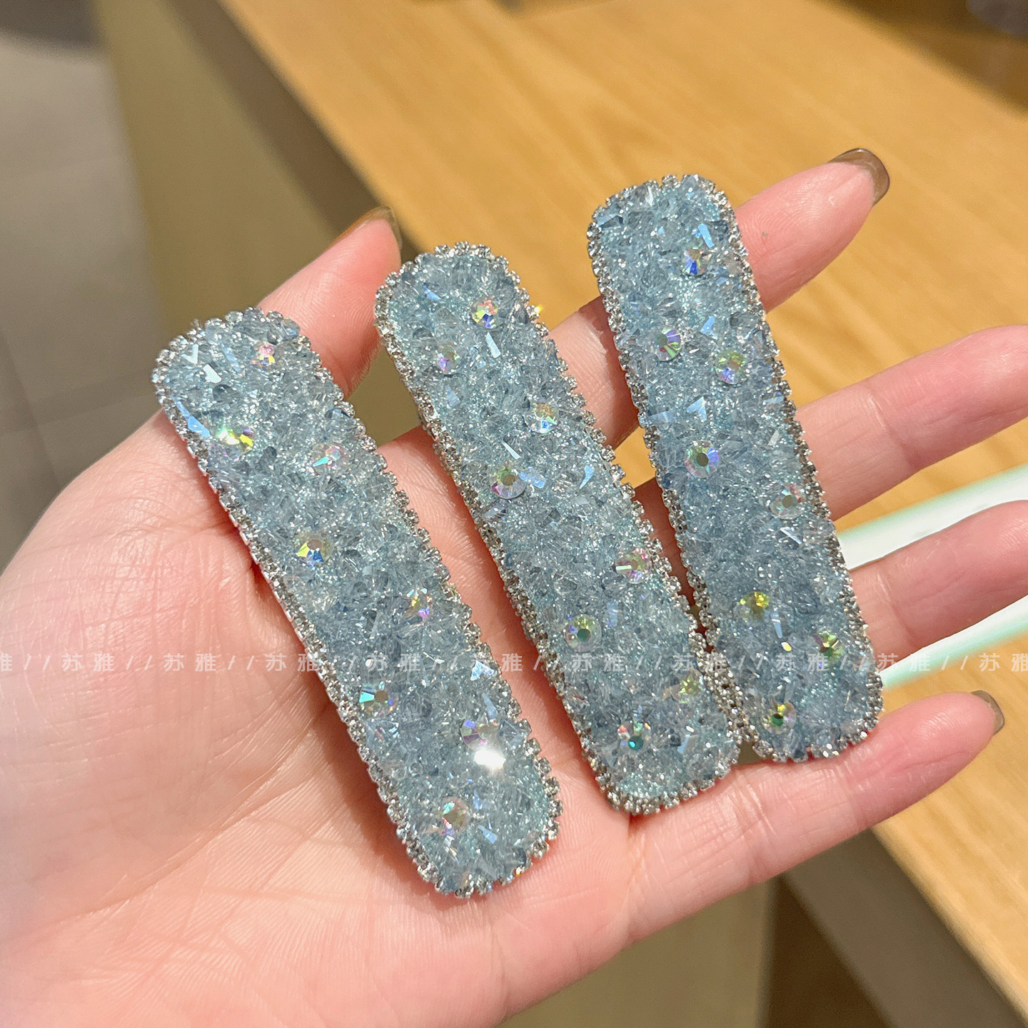 超仙轻奢蓝色水晶闪钻发夹一字夹后脑勺水钻发卡气质侧边夹掰掰夹
