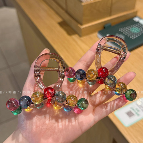 少女心冰透感彩虹珠子盘发鲨鱼夹