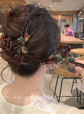 高级感金标晕染蝴蝶结盘发鲨鱼夹大号抓夹女发量多发卡发饰发抓