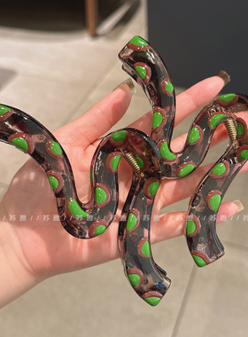 复古气质撞色波点抓夹女大号后脑勺盘发波浪鲨鱼夹高级感夹子发饰