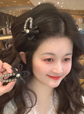 高级感皮质蝴蝶结发夹珍珠闪钻鸭嘴夹发饰网红新款前额侧边刘海夹