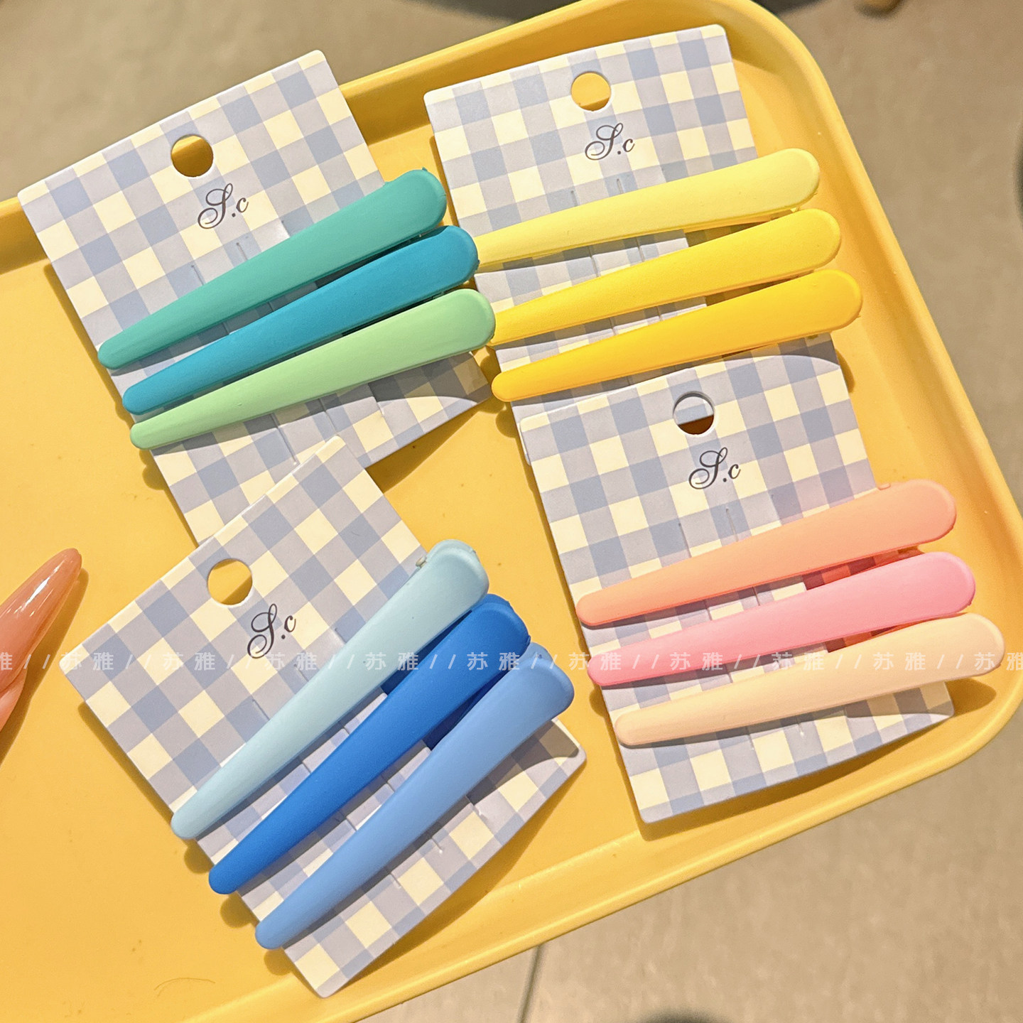 少女心甜美磨砂纯色碎发鸭嘴夹子图片
