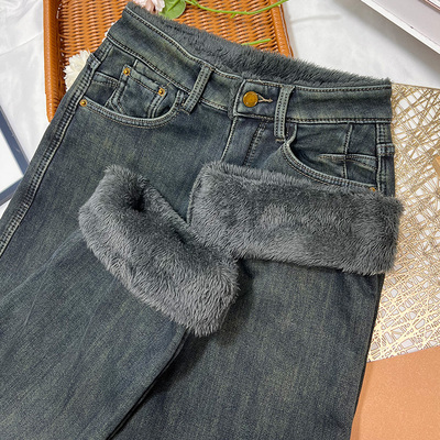 一条过冬！直筒加绒加厚牛仔裤女