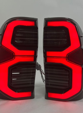 适用于丰田20-21年海拉克斯尾灯总成hilux revo改装LED扫描后尾灯