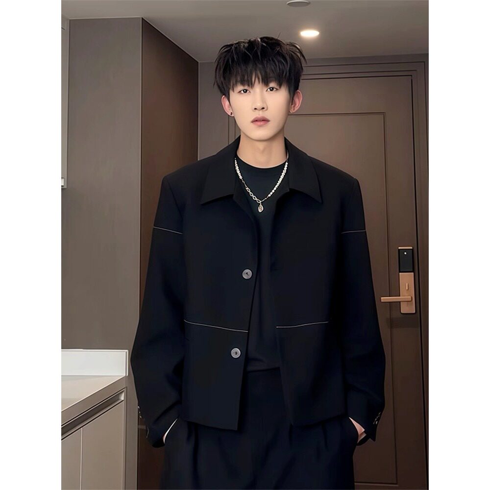 小香风垫肩短款西装外套男秋季帅气老钱风穿搭高级感西服夹克开衫
