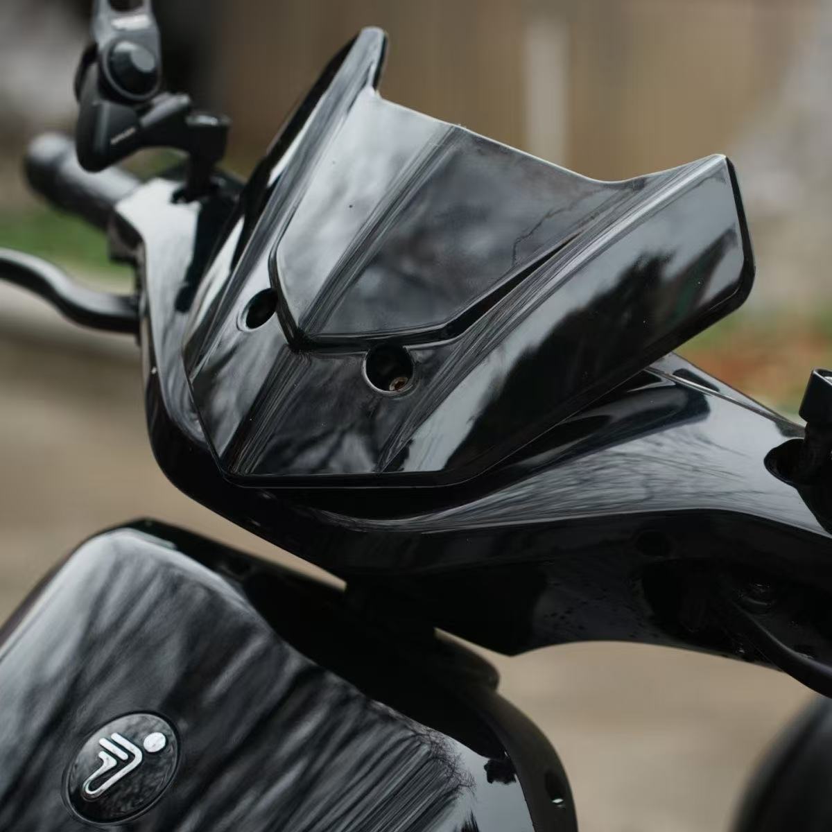 MZ/NZ/M95/N3/M3通用炫酷挡风板