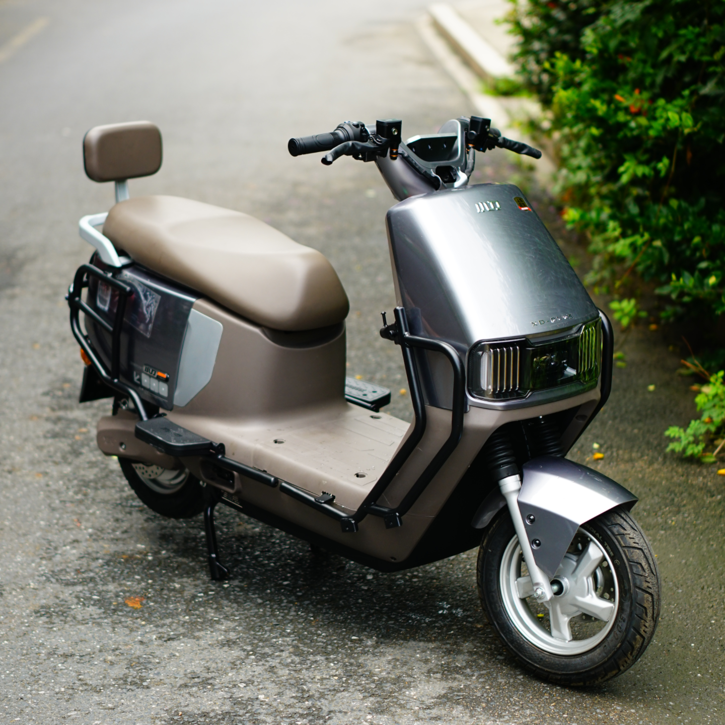 适用小刀星途智荟版加粗加厚防撞护杠保险杠尾架星途货架改装配件