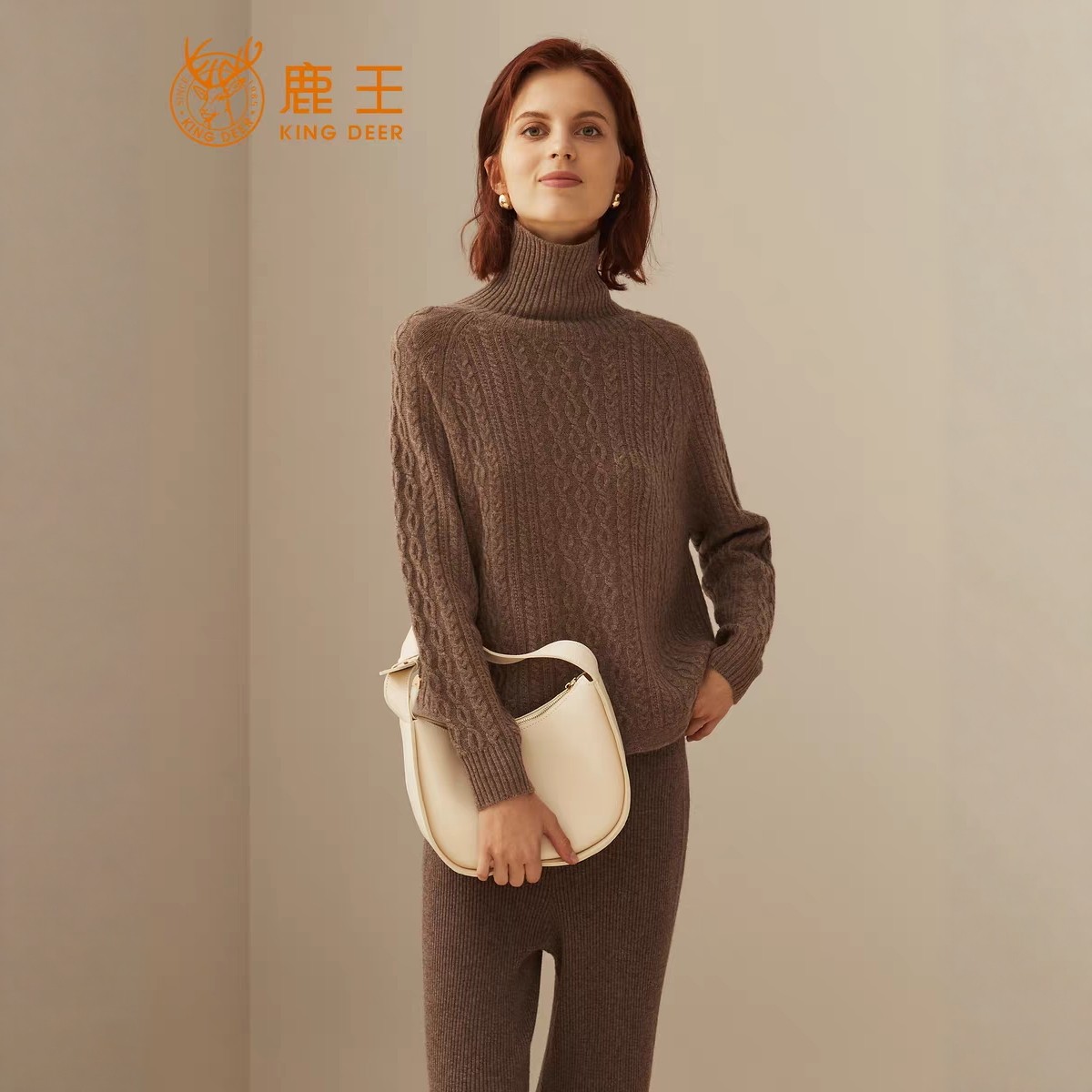 鹿王纯山羊绒衫女樽领变换组织针织毛衣套衫秋冬新款时尚宽松套头,女装/女士精品,羊绒衫,淘宝优惠券,粉丝福利购,淘宝优惠卷