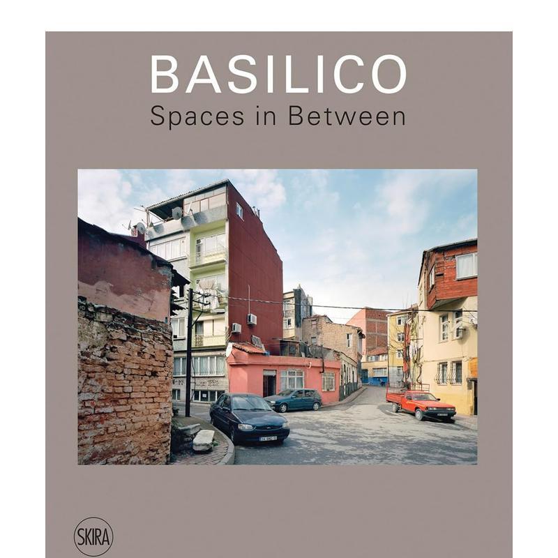 加布里埃尔·巴西利科：中间地带