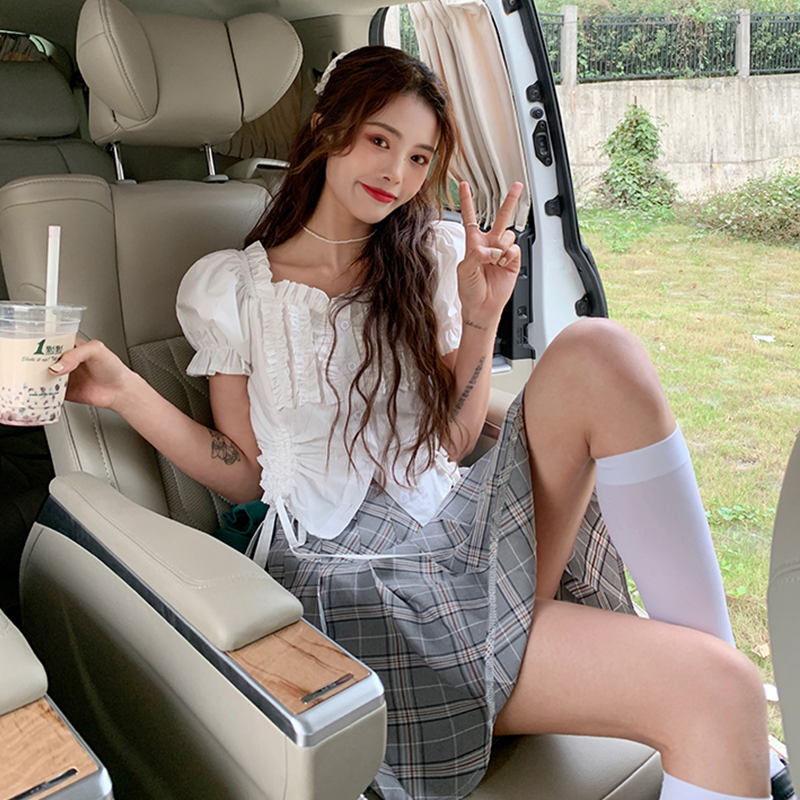 Real shooting bubble sleeve Baby Shirt Short Sleeve White Shirt plaid skirt two piece set