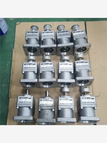 日本原装新宝SHMPO 减速机拆机 VRkF-5B-200议价商品