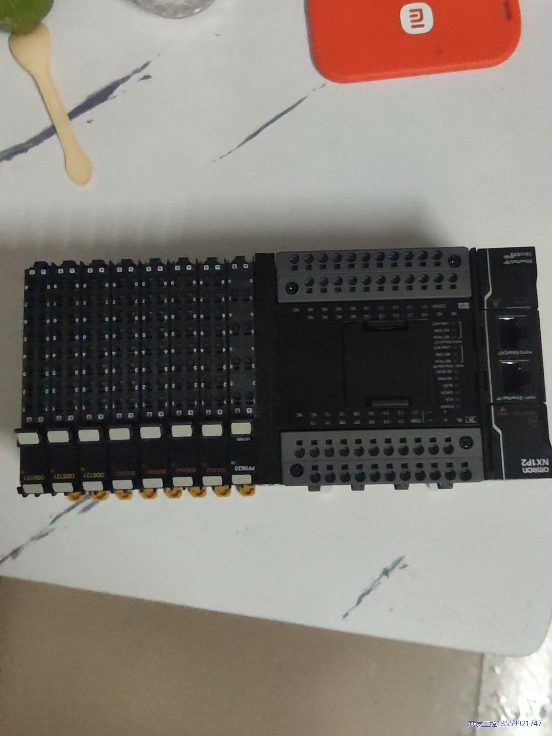 欧姆龙plc  NX1P2系列 可编程序控制器，成色漂亮原装议价商品