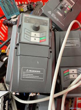三晶变频器1.5kw，型号看图，橙色有95新，功能包好议价商品