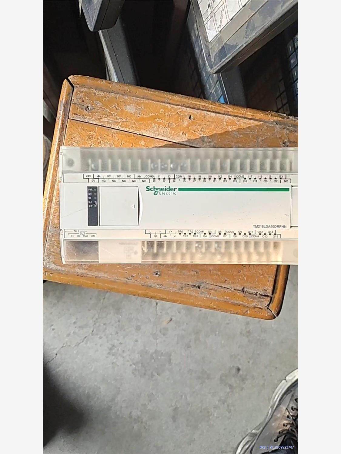 施耐德plc  TM218LDA40DRPHN议价商品