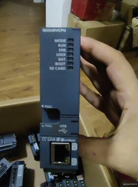 三菱Q03UDVCPU 成色如图，功能包好，有需要的老板带走议价商品