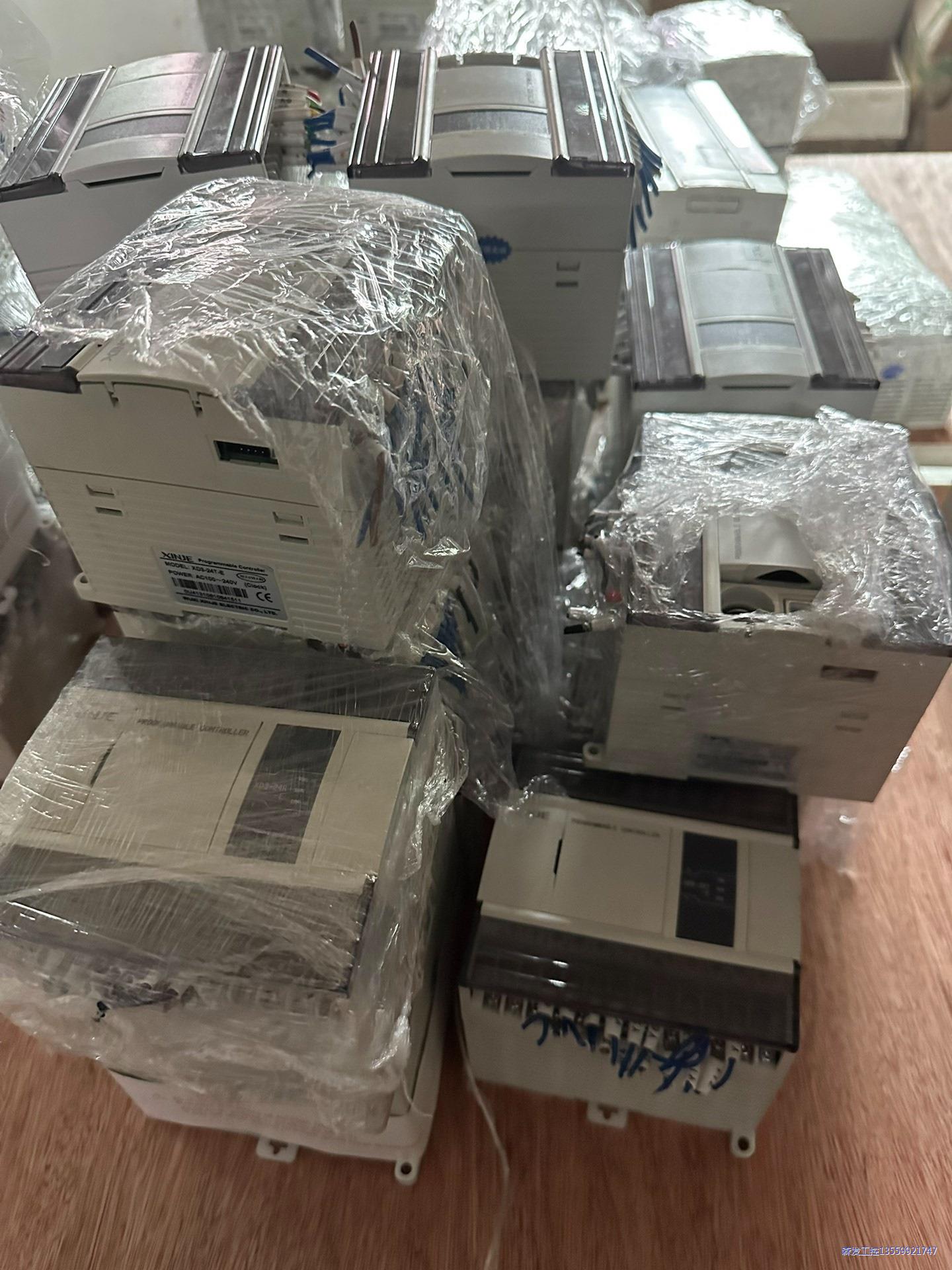 XD3-32T-E信捷PLC  刚刚拆机27台议价商品