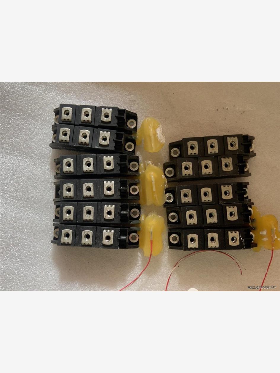 艾塞斯模块 IXYS。MOD 26-16 N1B，一共有23