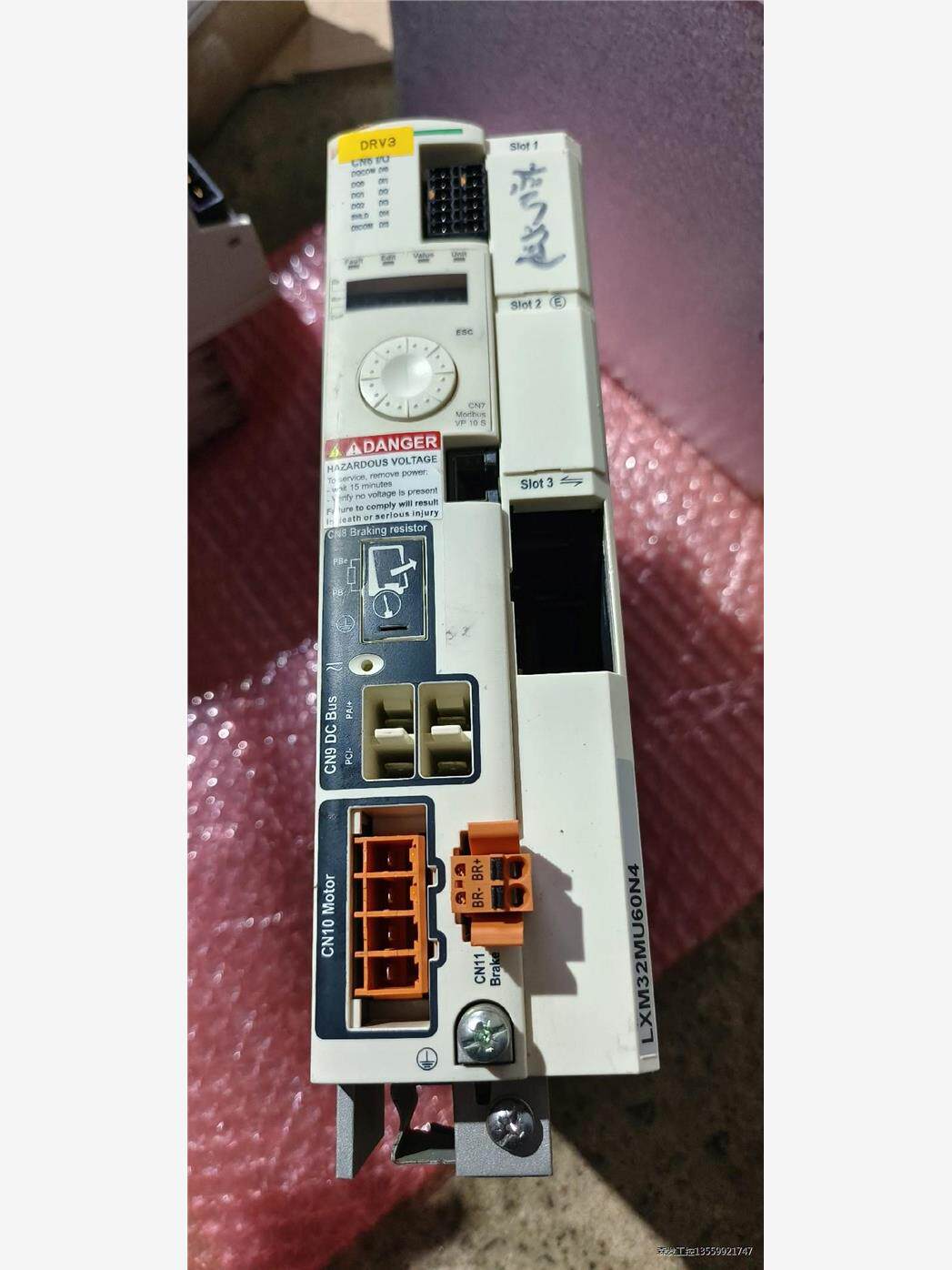 施耐德驱动器LXM32MU60N4 拍摄如图 实物拍摄 二手