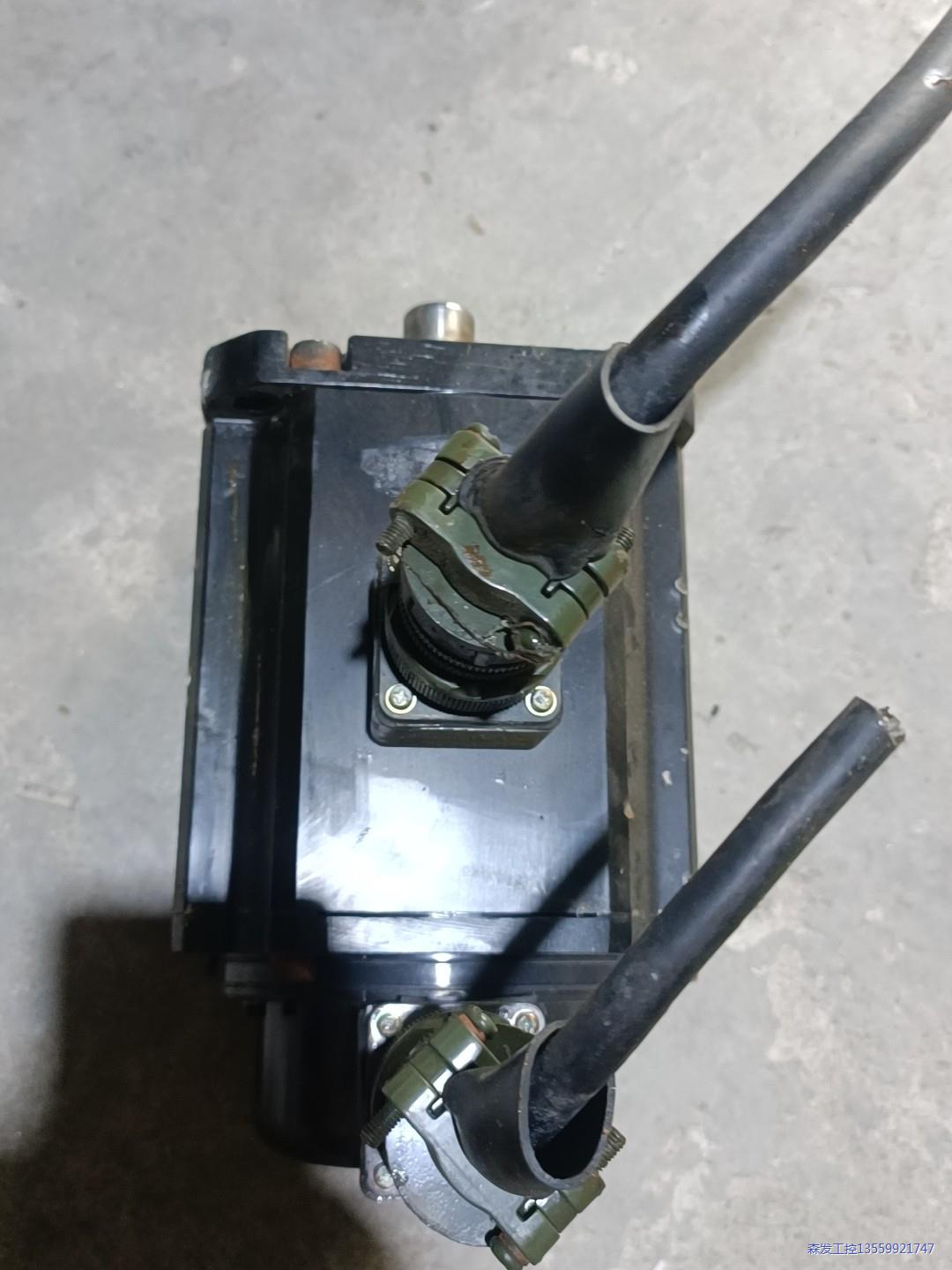 多摩川伺服马达TSM1306N8270E716 拆机件 成色议价商品