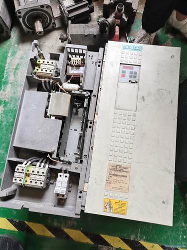 西门子调速器6SE7023-8TD61-Z议价商品