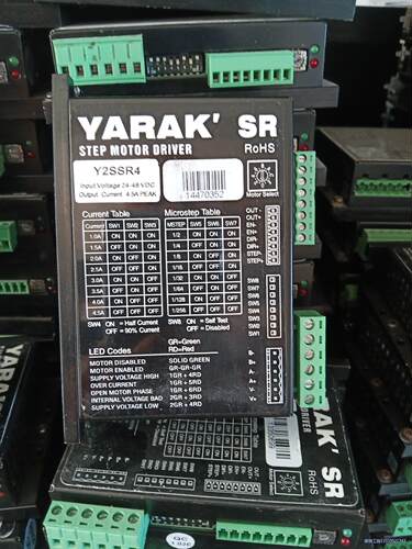 日本YARKA信浓二相四线步进电机驱动器Y2SSR4，二手拆议价商品