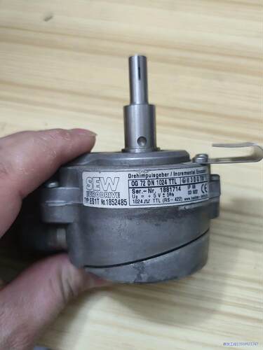 SEW编码器 ES1T 订货号1852485无拆无修，实物图议价商品