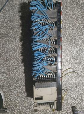 欧姆龙SYSMAC  C200HE-CPU42，整套，二手拆议价商品