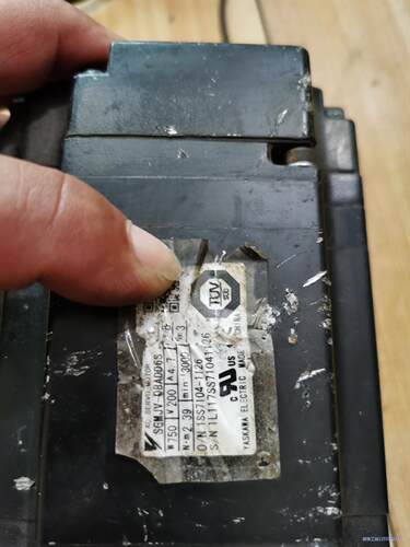 拆机安川伺服电机一个SGMJV-08ADD6S，750w实物议价商品