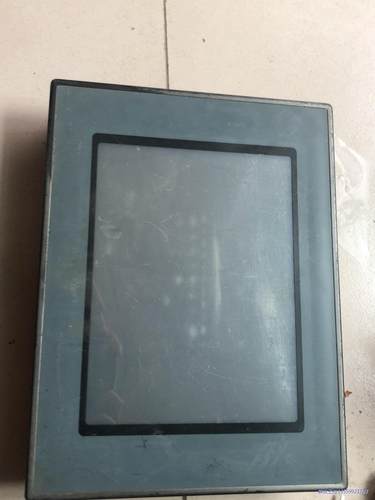 昆仑通态触摸屏幕 TPC105HC，实物图片，外观一般，功能议价商品
