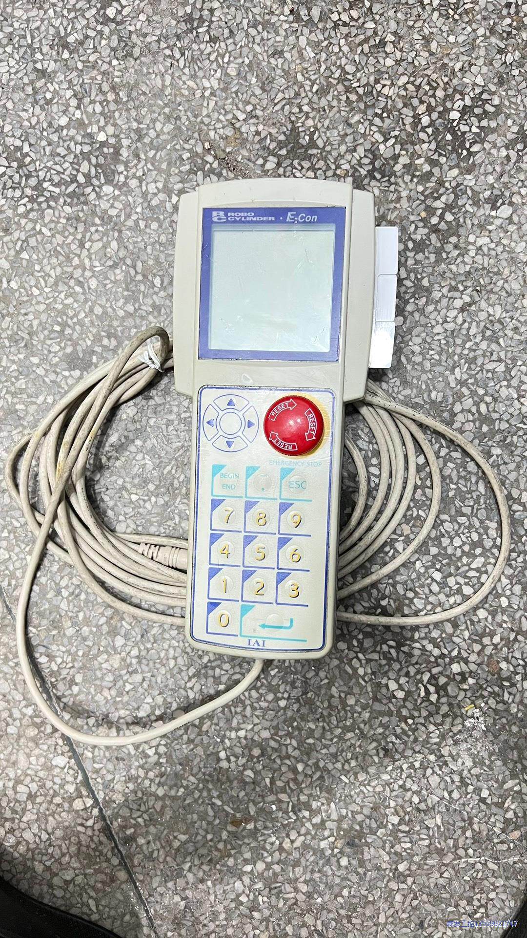 日本IAI  RCM-TD 机器人控制手柄一个议价商品