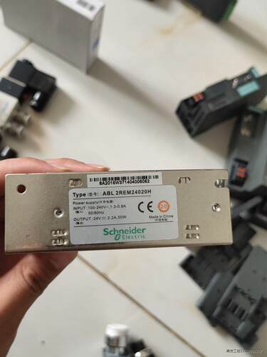 施耐德开关电源abl 2rem24020h，正品充新，包好用
