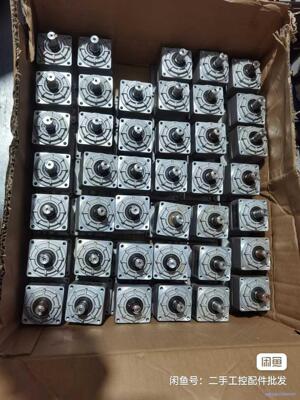 新宝减速机VRSF-5B-200-T1，九成新，功能正常，速议价商品