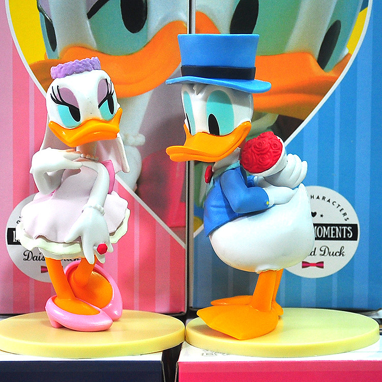 欧美唐老鸭黛丝情侣结婚摆件公仔婚礼蛋糕玩偶模型手办盒装 礼物
