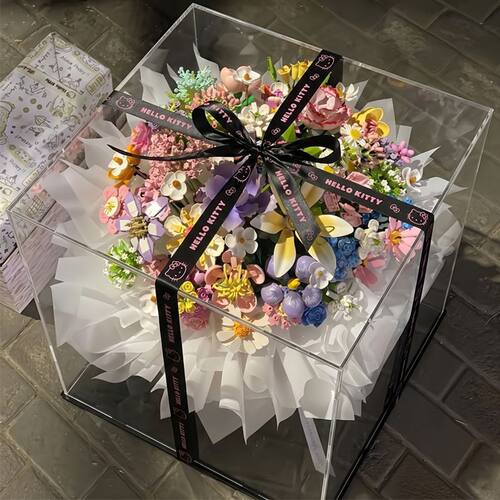 全套积木花束抱抱桶亚克力新款客厅摆件惊喜手工玫瑰七夕生日礼物