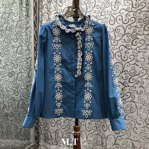 X米兰小镇南油高版端庄柔美荷叶立领镂空刺绣花卉长袖衬衫