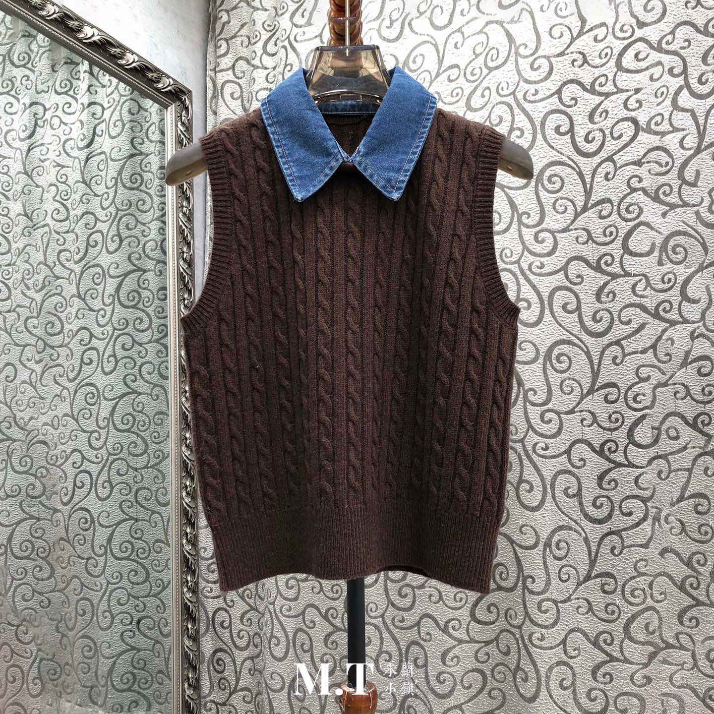 现货特价米兰小镇南油假两件牛仔翻领麻花编织肌理针织无袖小背心