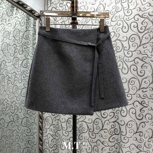 米兰小镇南油高版 欧货纯色重磅质感毛呢腰带开叉A字百搭半裙J30