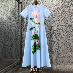 米兰小镇南油高版 连衣长裙L25 本欧货怀旧插画风印花晕染荷花短袖
